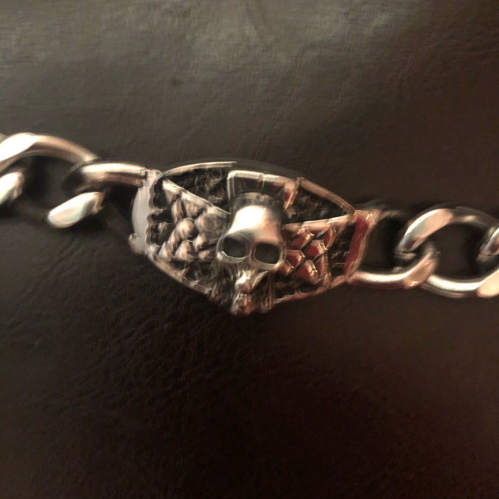Men’s skull biker bracelet